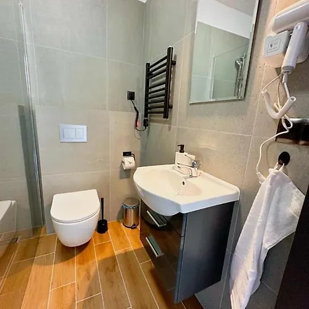 Bed & Breakfast Czerwone Korale 3*
