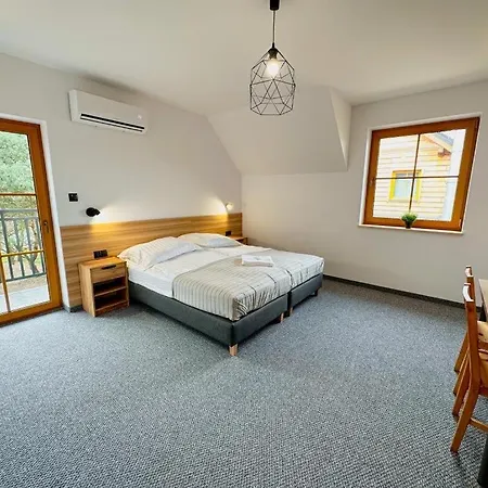 Frühstückspension Czerwone Korale 3*