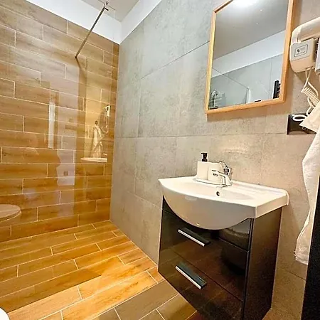 Bed & Breakfast Czerwone Korale 3*
