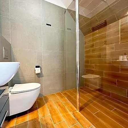 Czerwone Korale Bed & Breakfast Cielimowo