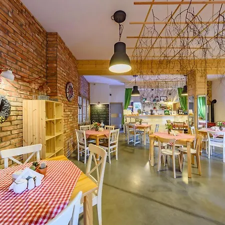 Alojamento de Acomodação e Pequeno-almoço Czerwone Korale