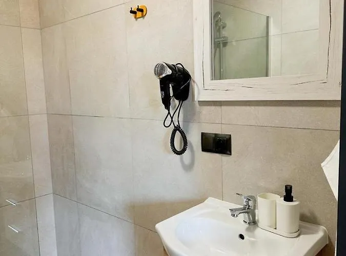 Bed & Breakfast Czerwone Korale 3*