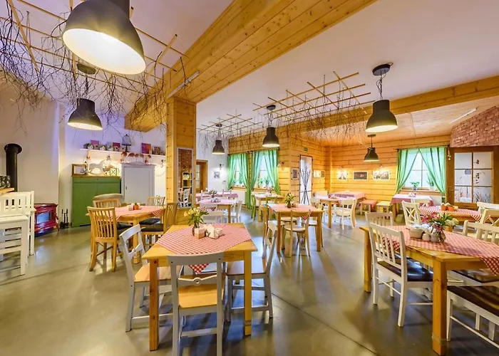 Bed & Breakfast Czerwone Korale 3*